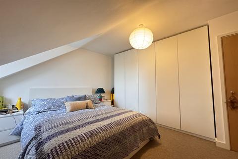 1 bedroom apartment to rent, Penfold Court, Sutton Road, Headington, Oxford, OX3