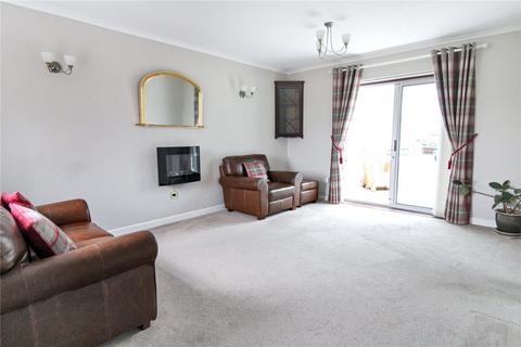 2 bedroom terraced house for sale, Larchmore Close, Swindon SN25