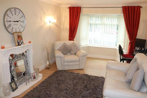 3 bedroom end of terrace house for sale, Grange Crescent, Shelfield