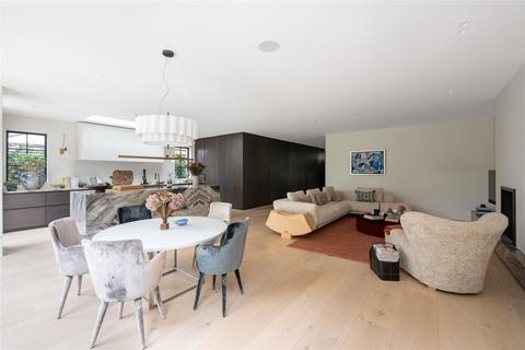 41 Westmoreland Road, London, SW13 9RZ