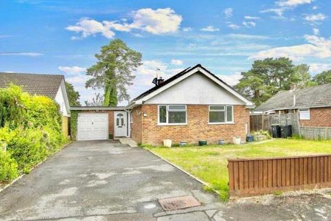 3 bedroom bungalow for sale, Webbs Close, Ashley Heath, BH24 2EP