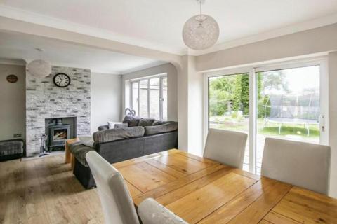 3 bedroom bungalow for sale, Webbs Close, Ashley Heath, BH24 2EP