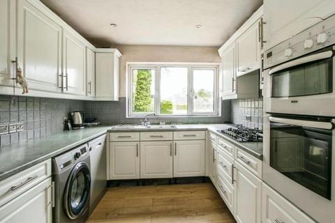 3 bedroom bungalow for sale, Webbs Close, Ashley Heath, BH24 2EP