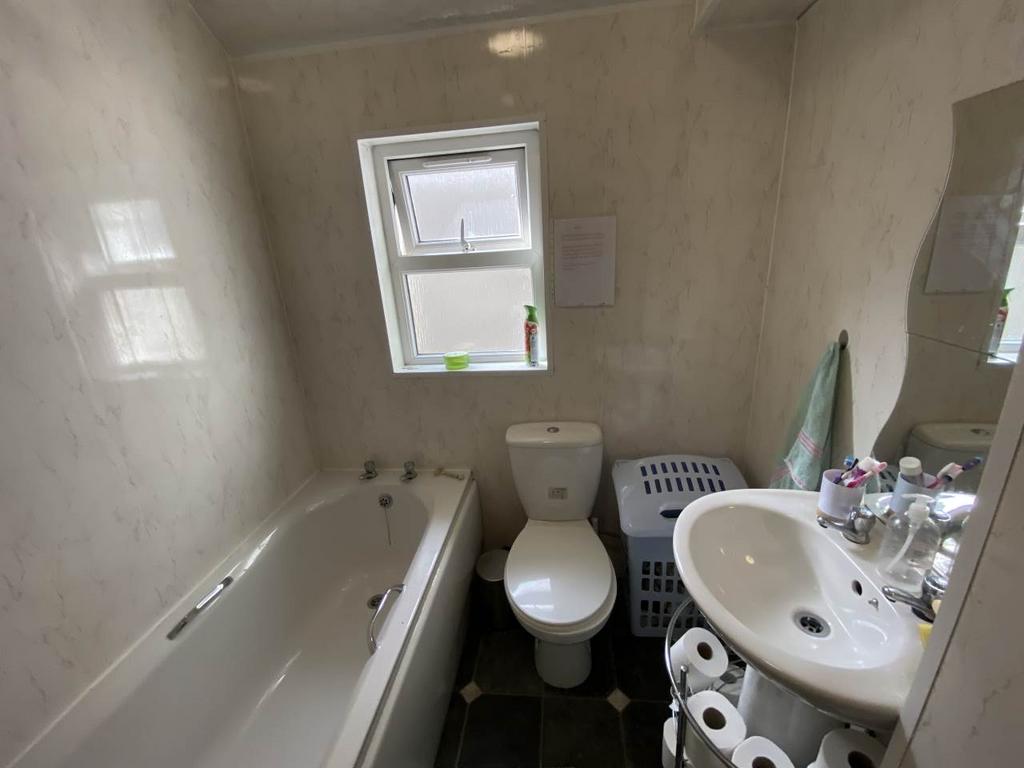 First Floor Bathroom