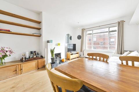 2 bedroom flat for sale, Effie Road, Fulham Broadway, London, SW6