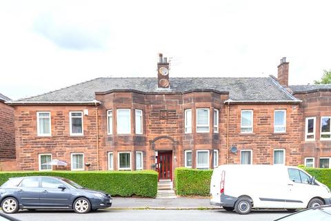 3 bedroom flat to rent, Moness Drive, Flat 0/2, Glasgow, Scotland, G52 1ER