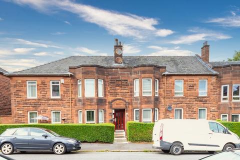 3 bedroom flat to rent, Moness Drive, Flat 0/2, Glasgow, Scotland, G52 1ER