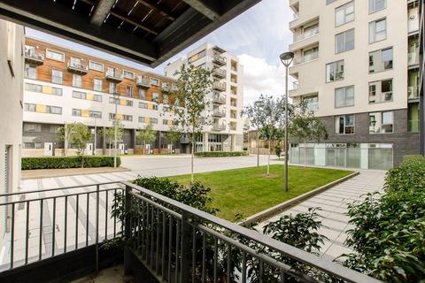 1 bedroom flat to rent, Christian Street, Aldgate, London, E1