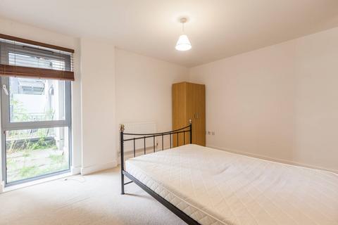 1 bedroom flat to rent, Christian Street, Aldgate, London, E1