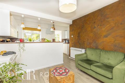 18 Alder Bank, Blackburn, BB2 1UG