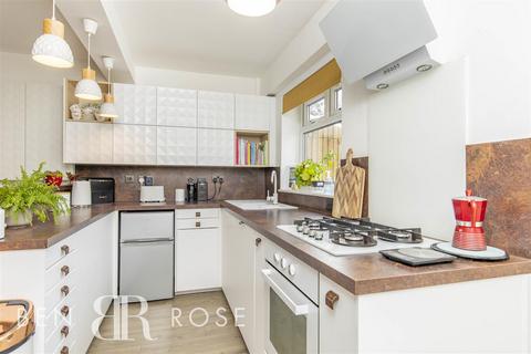 18 Alder Bank, Blackburn, BB2 1UG