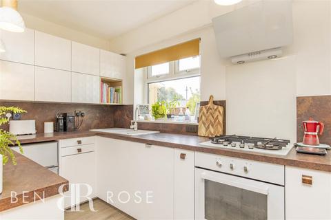 18 Alder Bank, Blackburn, BB2 1UG