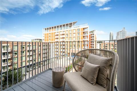 4 bedroom penthouse to rent, Nine Elms Lane, London, SW11