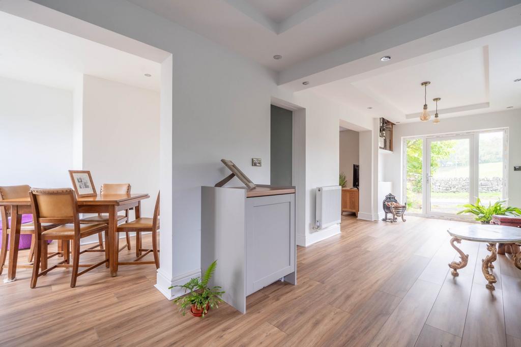 Kitchen/living area