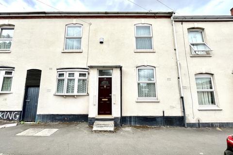 Terraced house to rent, 18 New Inn Road