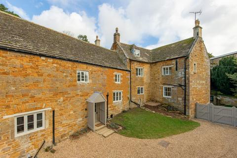 4 bedroom detached house to rent, Main Street, Stoke Dry