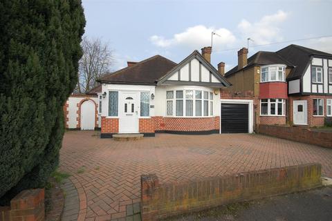 4 bedroom house to rent, Howletts Lane, Middlesex HA4