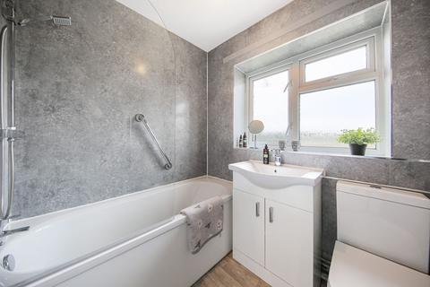2 bedroom terraced house for sale, Springfield Road, Dronfield S18