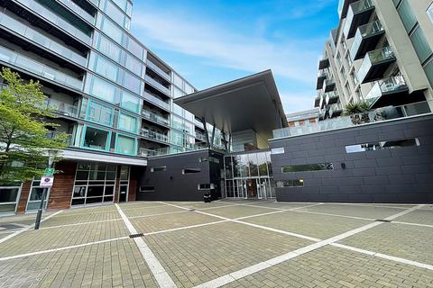 1 bedroom flat for sale, Vantage Building, Hayes, Middlesex, UB3