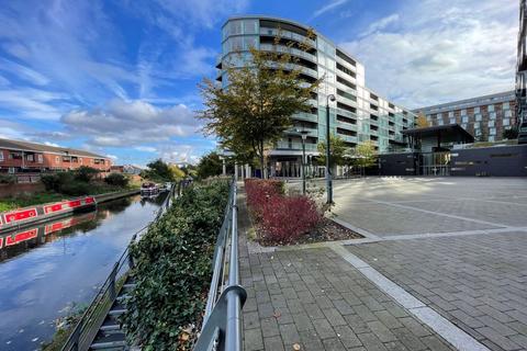 1 bedroom flat for sale, Vantage Building, Hayes, Middlesex, UB3