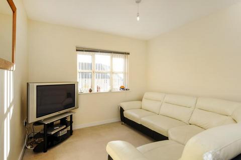 2 bedroom flat for sale, Carterton,  Oxfordshire,  OX18