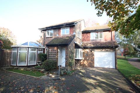 3 bedroom detached house for sale, Woking GU21