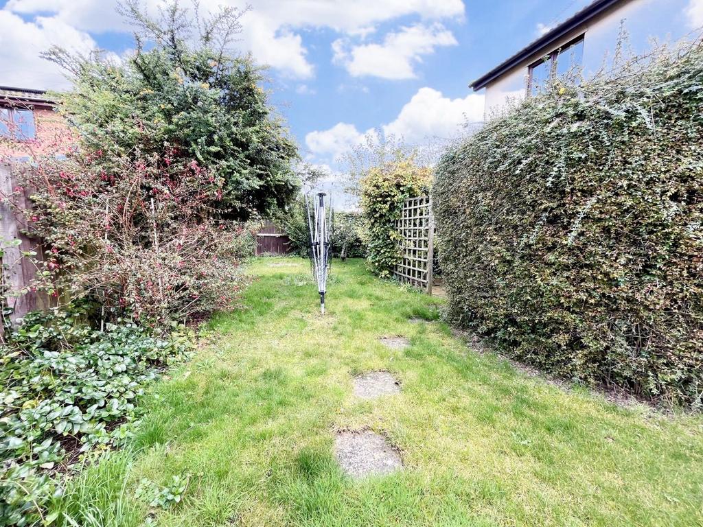 De Havilland Court, Bury St. Edmunds... 3 bed house for sale £280,000