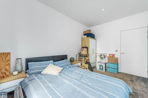 2 bedroom apartment for sale, 46 Botanic Square, London E14