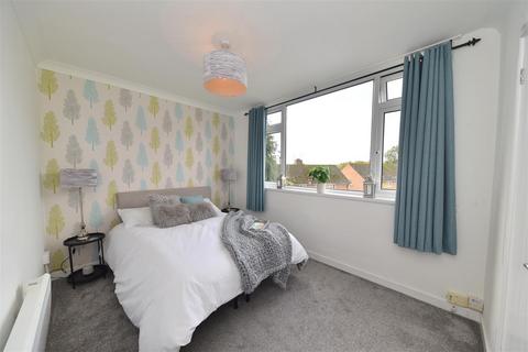 2 bedroom apartment for sale, Savoy Close, Birmingham B32