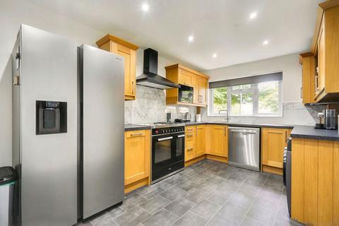 13 Denstead Walk, Maidstone, ME15 8UJ