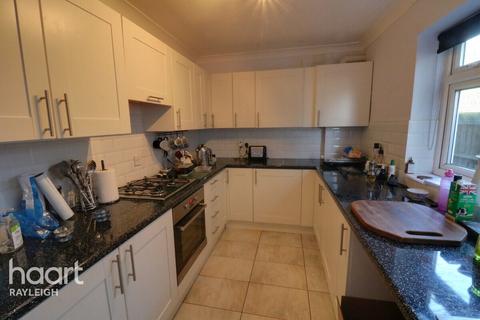 2 bedroom maisonette for sale, York Road, Rayleigh