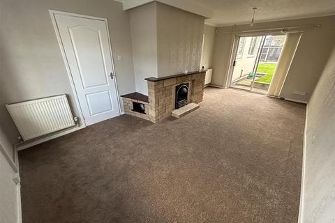 3 bedroom house to rent, Bromfield Crescent, Wednesbury