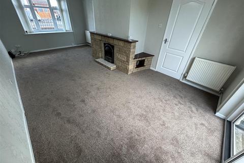 3 bedroom house to rent, Bromfield Crescent, Wednesbury