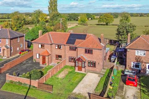 3 bedroom semi-detached house for sale, Selby YO8