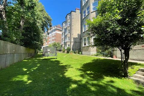 4 bedroom apartment to rent,  London  NW3