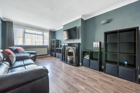 2 bedroom maisonette for sale, Chesham,  Buckinghamshire,  HP5