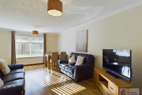 3 bedroom end of terrace house for sale, Whitehills Place, East Kilbride G75