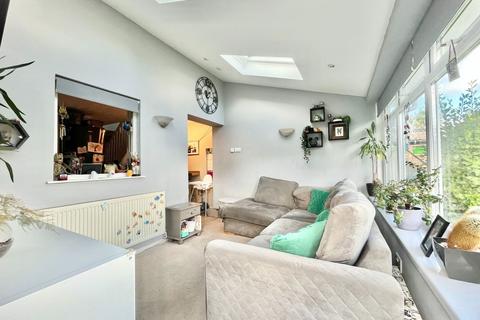 39 Tudor Close, Paignton, TQ4 7RF