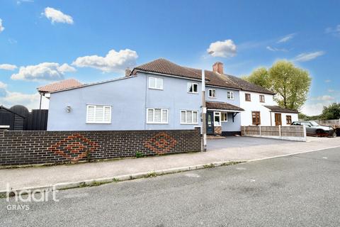 5 bedroom semi-detached house for sale, Park Road, Stanford-Le-Hope