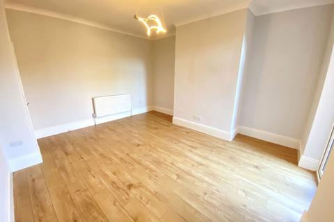 3 bedroom terraced house for sale, 4 Rainshaw Street, Royton