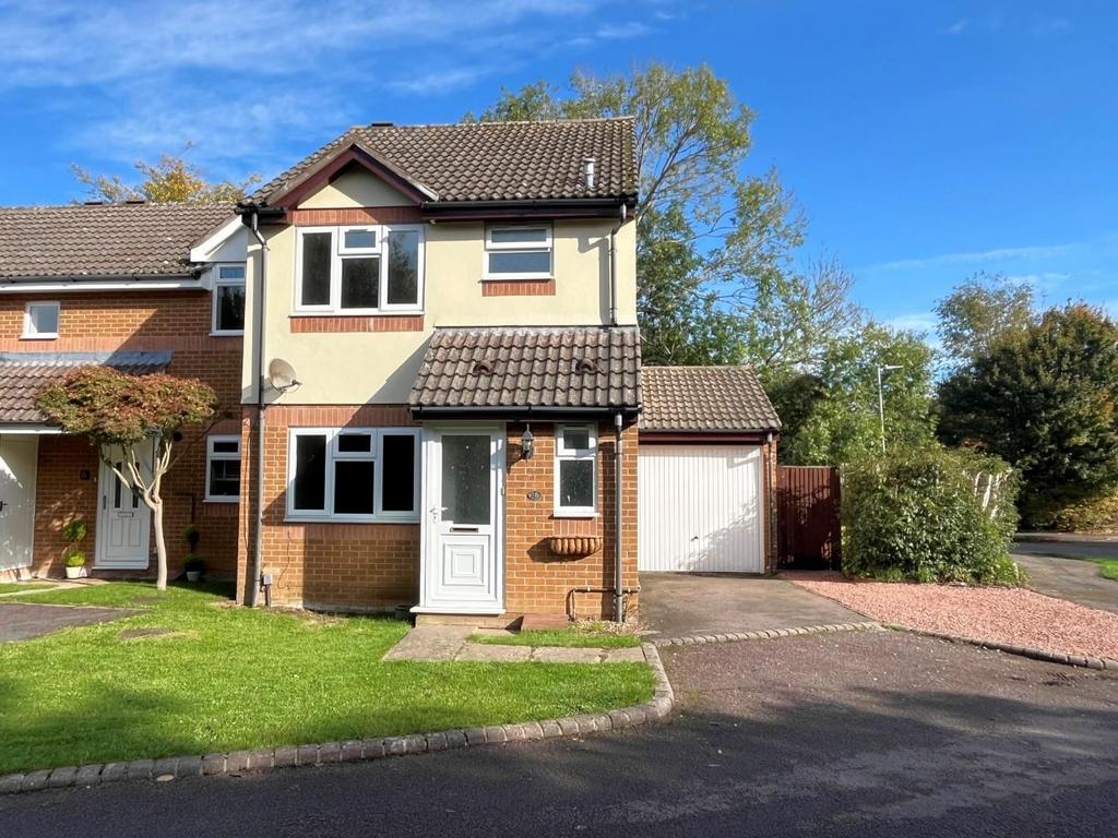Pippin Close, Abbeymead, Gloucester 3 bed end of terrace house to rent