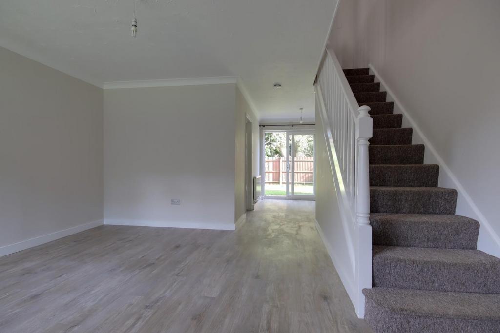 Pippin Close, Abbeymead, Gloucester 3 bed end of terrace house to rent