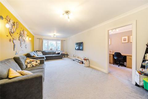 23 Hutton Road, Ash Vale, Aldershot, GU12 5EY