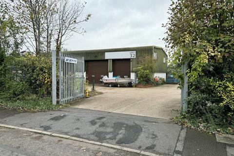 Industrial unit to rent, 32 Claylands Road, Bishops Waltham, Southampton, SO32 1BH