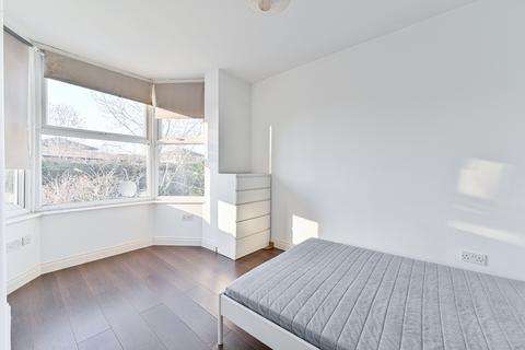 3 bedroom apartment to rent, Avignon Road, 60 Avignon Road, Brockley