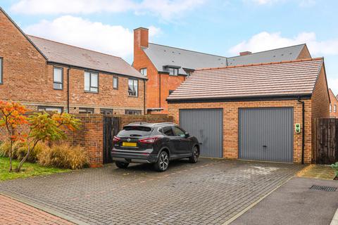 3 bedroom semi-detached house for sale, Ock Way, Surrey GU7