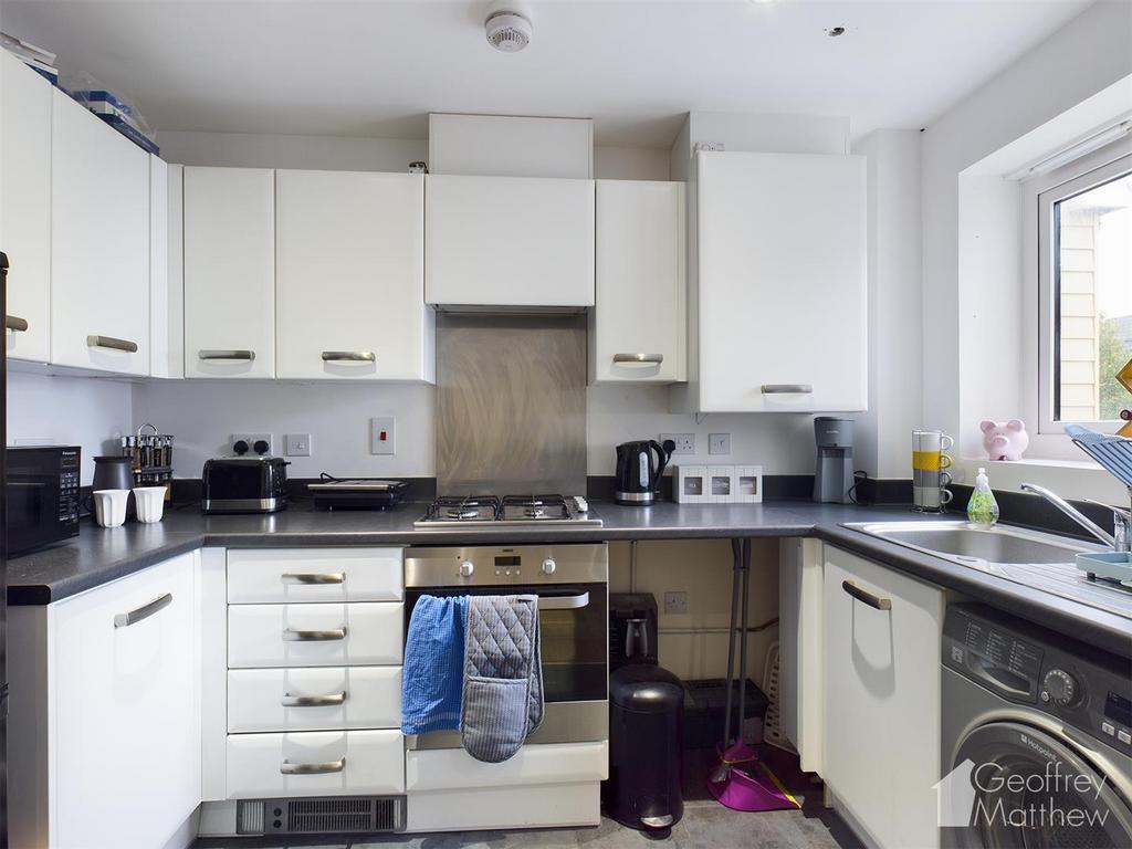 Gladwin Way, Harlow CM20 1 bed flat to rent £1,100 pcm (£254 pw)