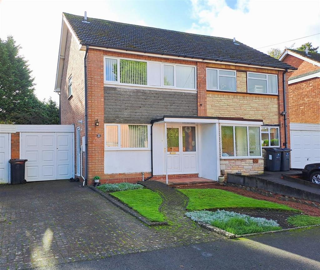 The Glade, Sheldon, Birmingham 3 bed semidetached house for sale £