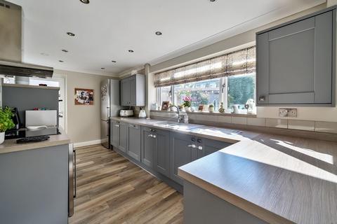 20 Hall Orchards Avenue, Wetherby, LS22 6SN
