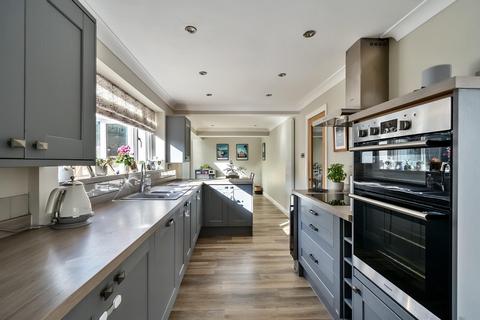 20 Hall Orchards Avenue, Wetherby, LS22 6SN